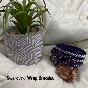 Beautiful crystal slake